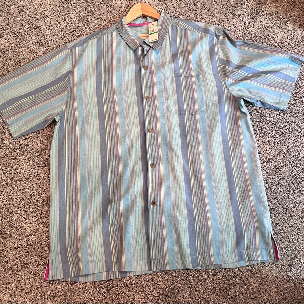 Men’s NWT Tommy Bahama silk and cotton striped shirt in size large